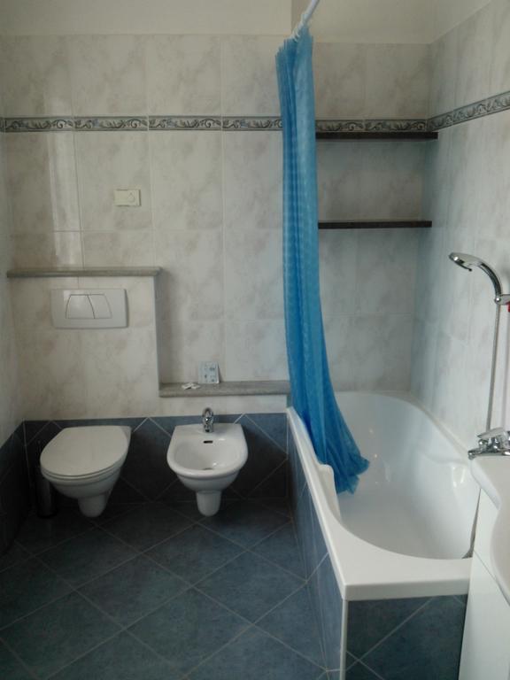 Affittacamere Valchiavenna - Foresteria Lombarda Con Parcheggio Privato Sul Posto! Apprezzata Gestione Familiare Dal 2012, Qualita-Prezzo Top! "Guest-House With Private Parking On Site! Appreciated Family Management Since 2012, Quality-Price Top!" Exterior photo