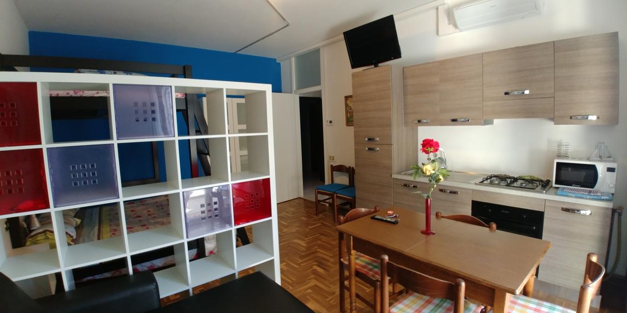 Affittacamere Valchiavenna - Foresteria Lombarda Con Parcheggio Privato Sul Posto! Apprezzata Gestione Familiare Dal 2012, Qualita-Prezzo Top! "Guest-House With Private Parking On Site! Appreciated Family Management Since 2012, Quality-Price Top!" Exterior photo